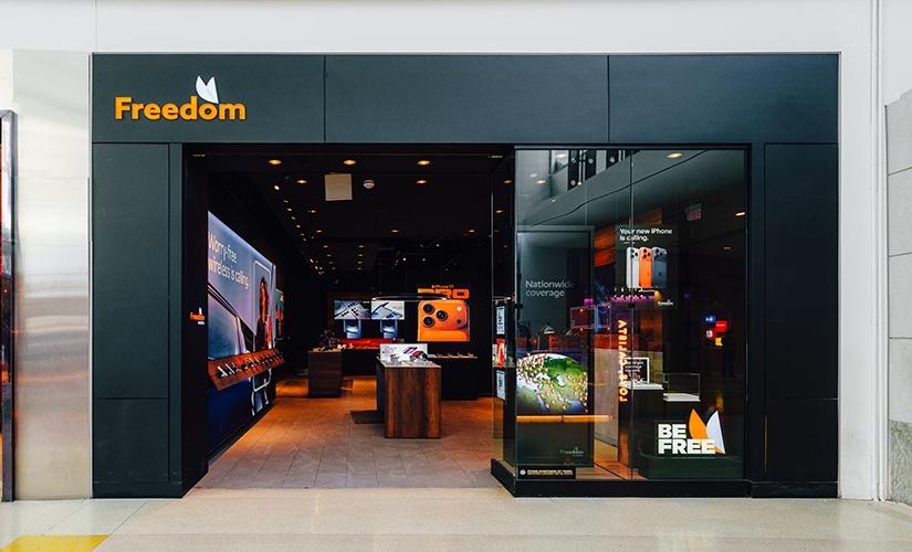 Freedom Mobile (Kiosk) inside Scarborough Town Centre