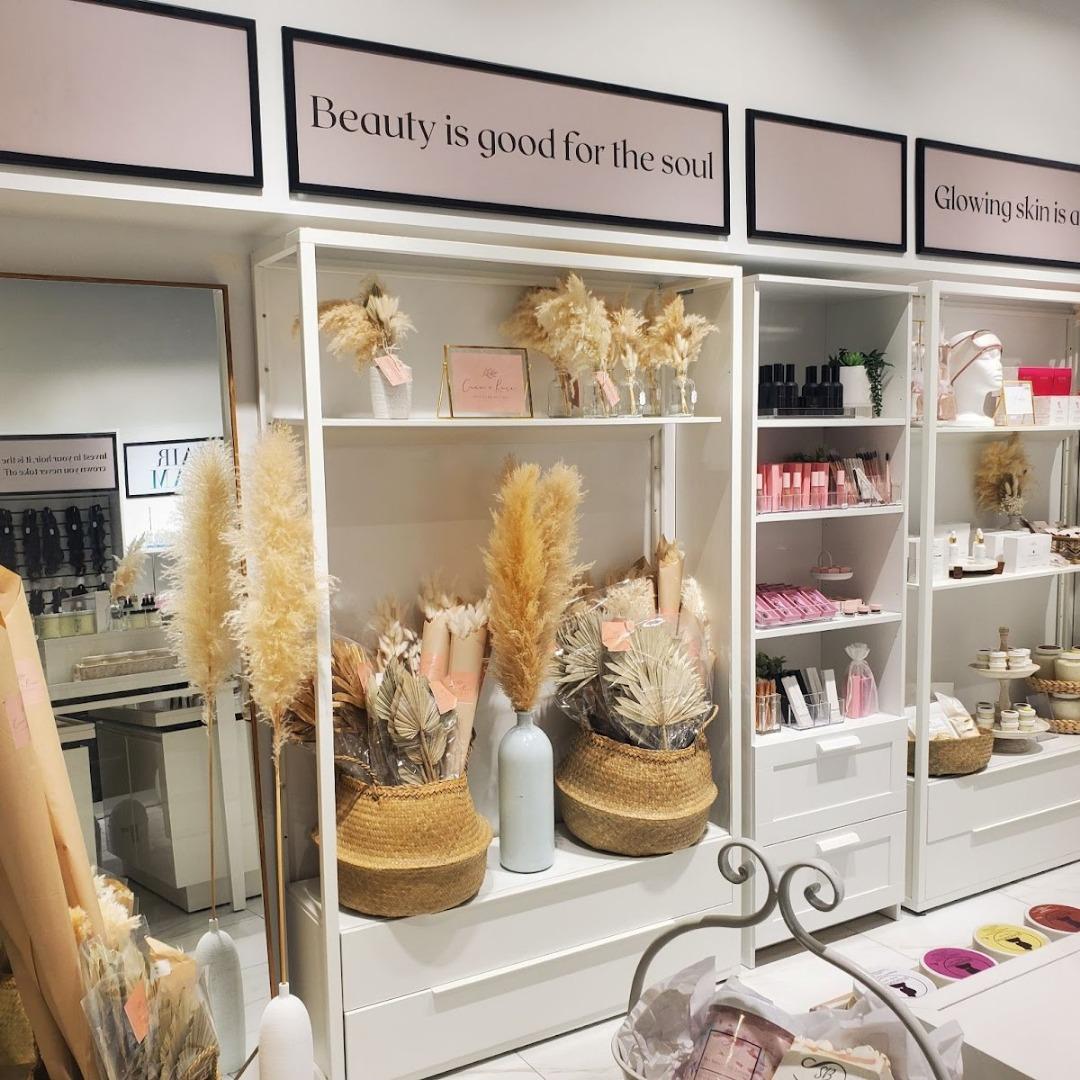Mint Beauty Bar