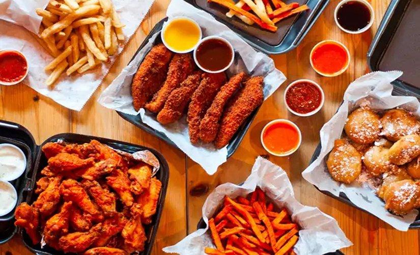 Mymy Chicken inside Scarborough Town Centre