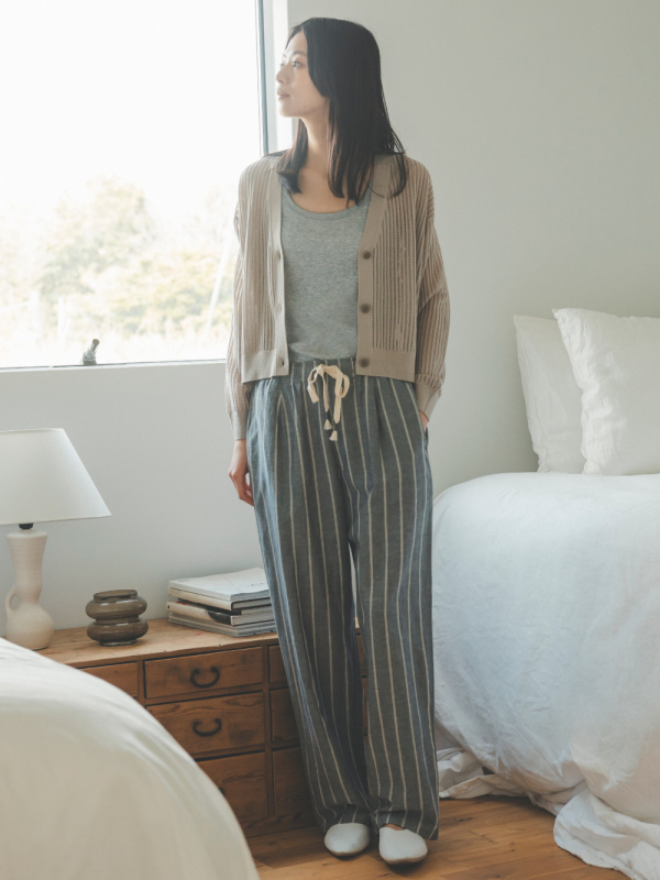 woman modelling in relaxed clothing at home