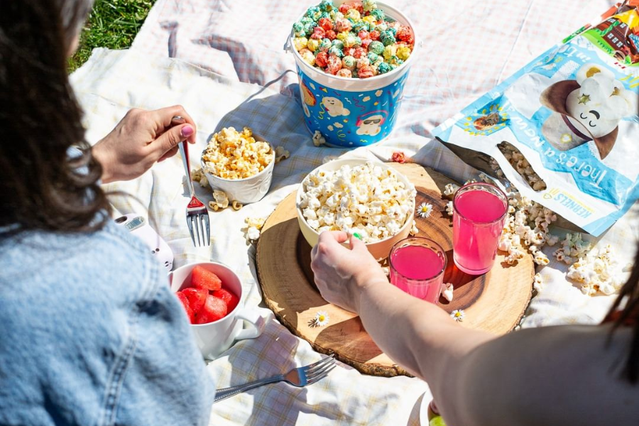 popcorn eaten at picnic