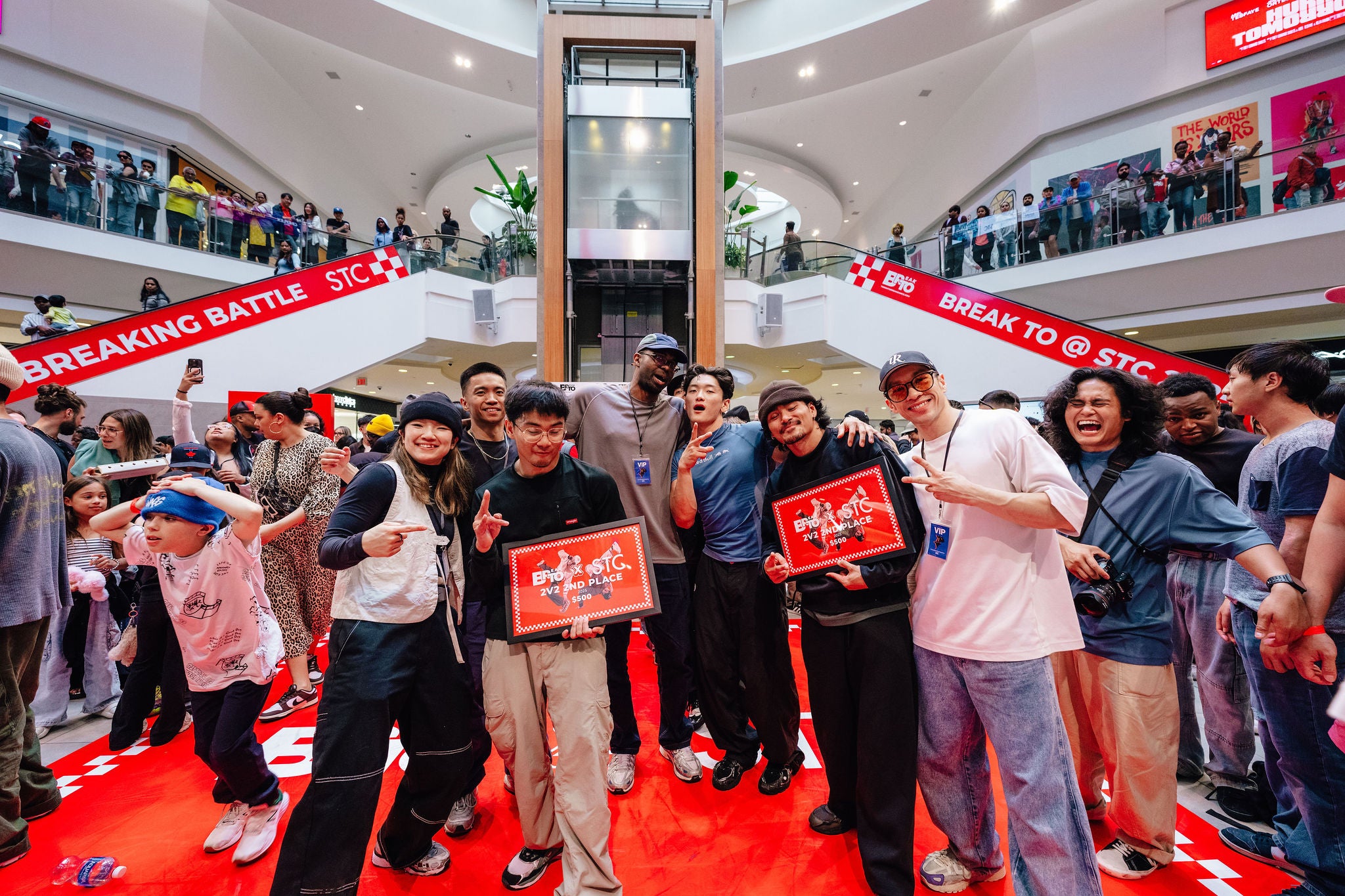 big group pictures with winners