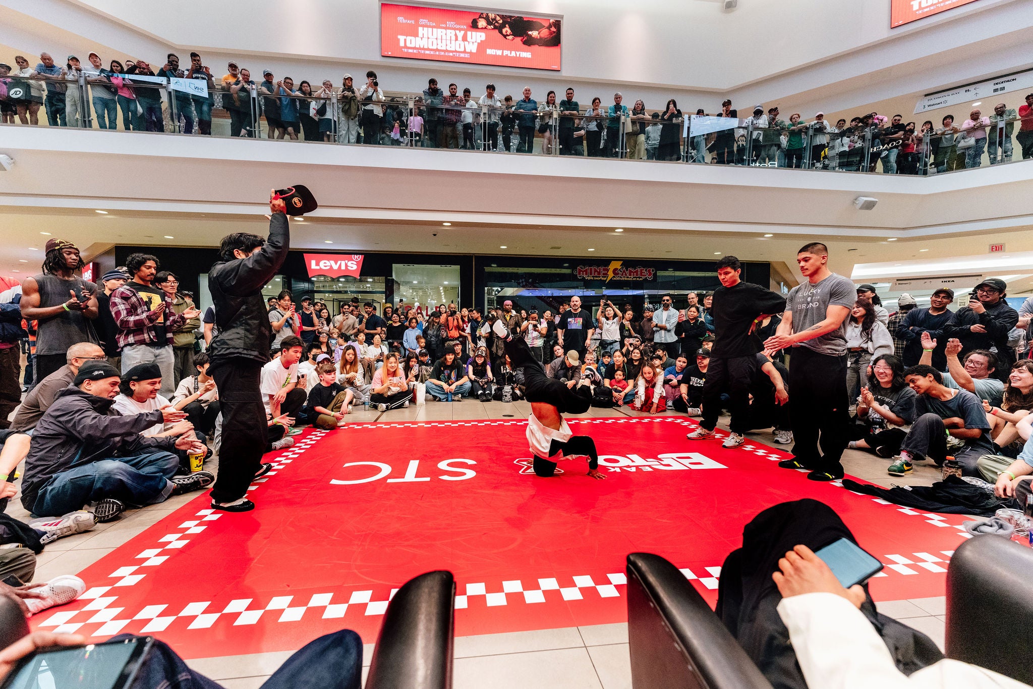 2v2 breakdancing competition