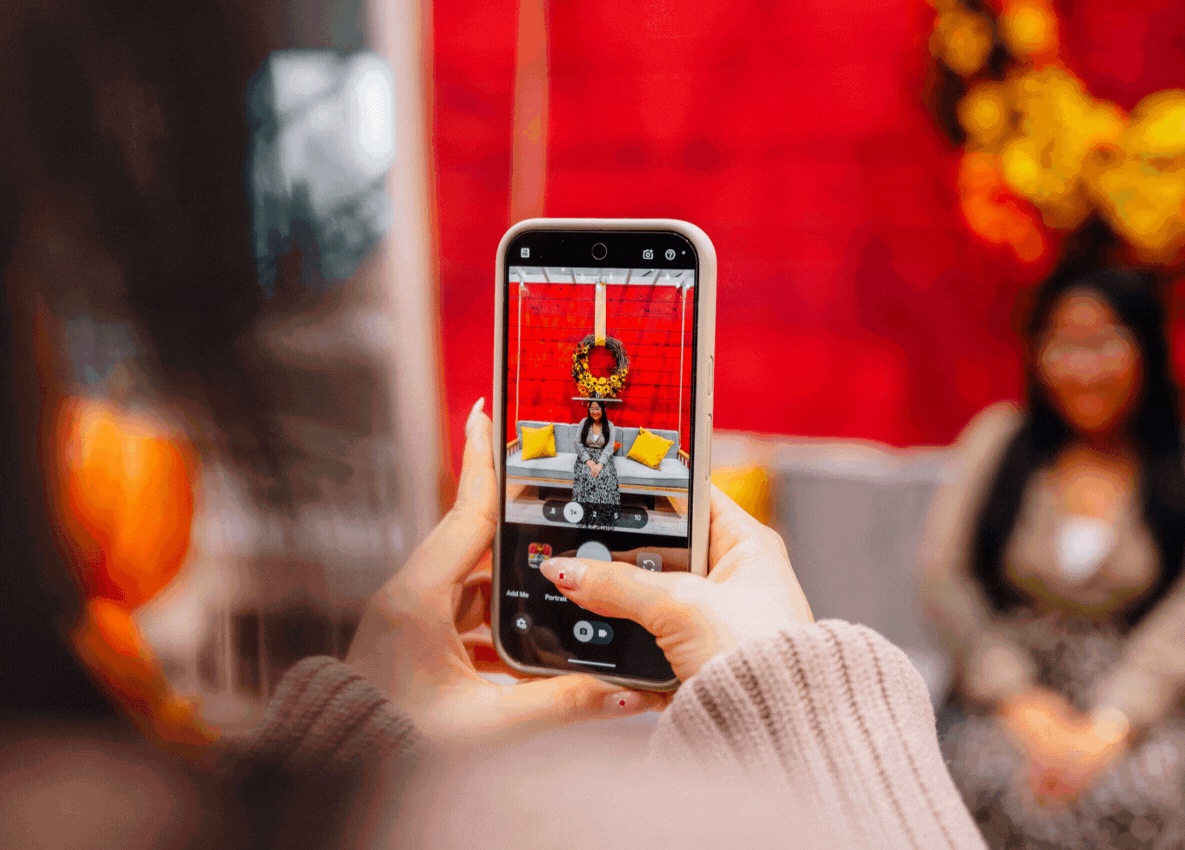 fall photo moment gif - mobile