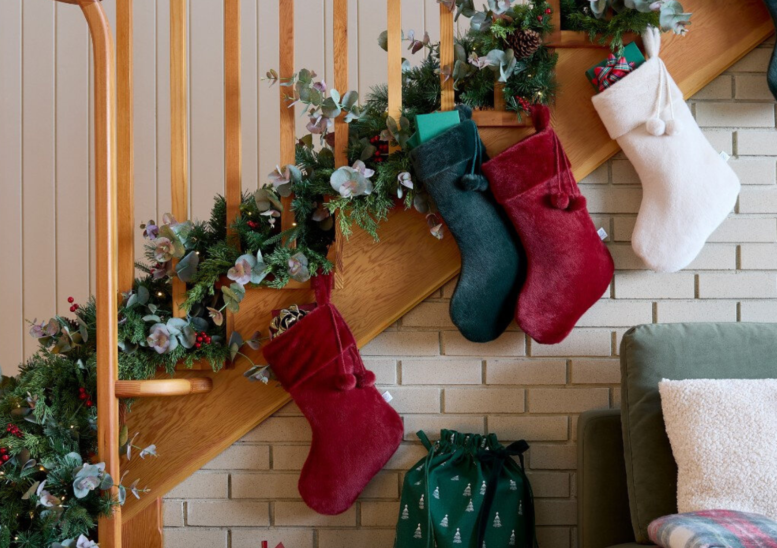 Featured Image Template (7)